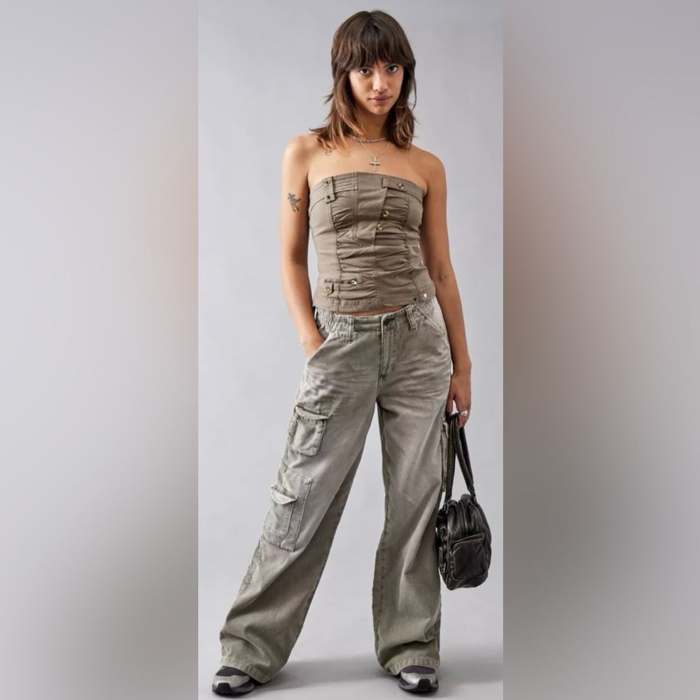 BDG Urban Outfitters Cyber Corduroy Y2K Cargo Pants Women’s Size S!  NWOT NEW!